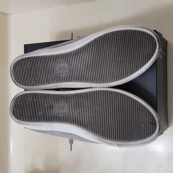 EUC Naturalizer Women's Morrison Grey Shoes Size 8 - Picture 11 of 14